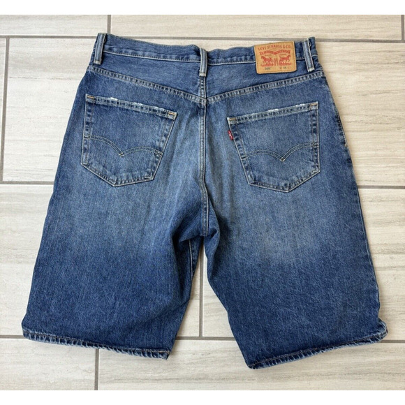 Levi's 569 Distressed Jean Shorts Men's Size 34 Loose Straight 100% Cotton Denim - Picture 4 of 9